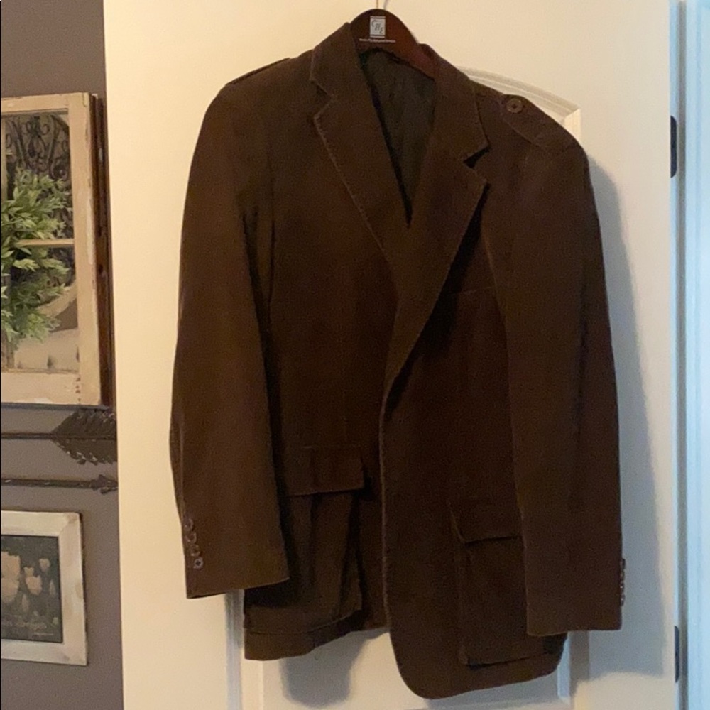 Men’s brown corduroy blazer